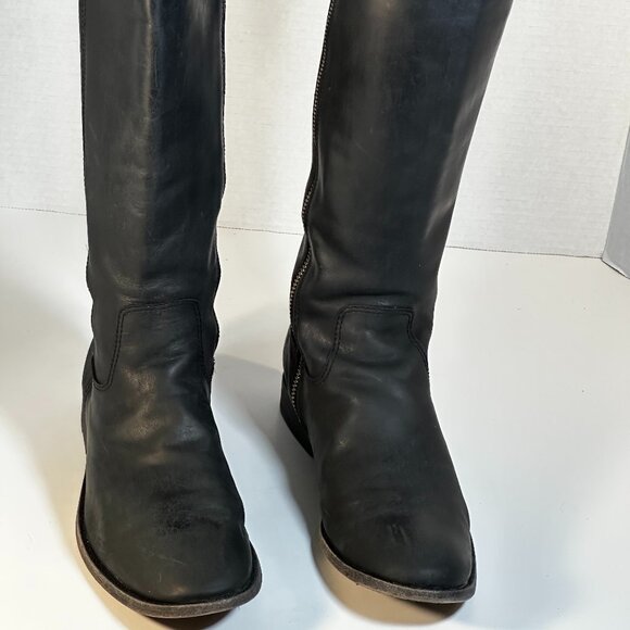 Women's size 8 Frye Boots - Picture 14 of 16